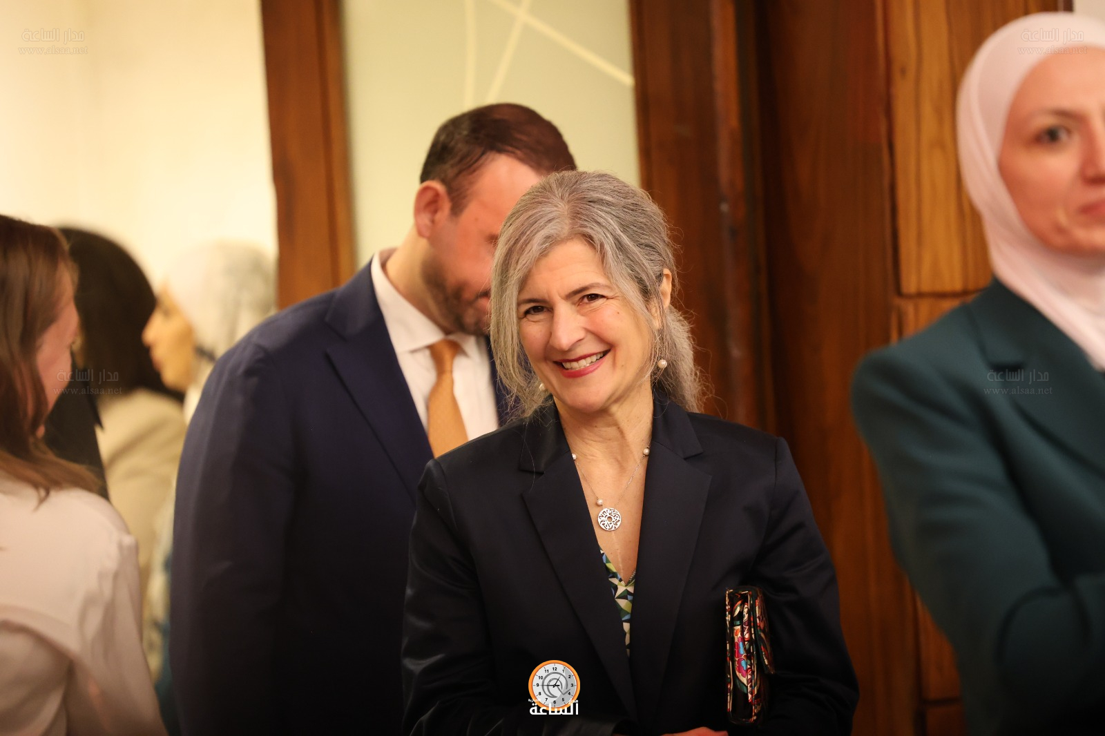 Madar Al-Saa Images 0.7798003360295221