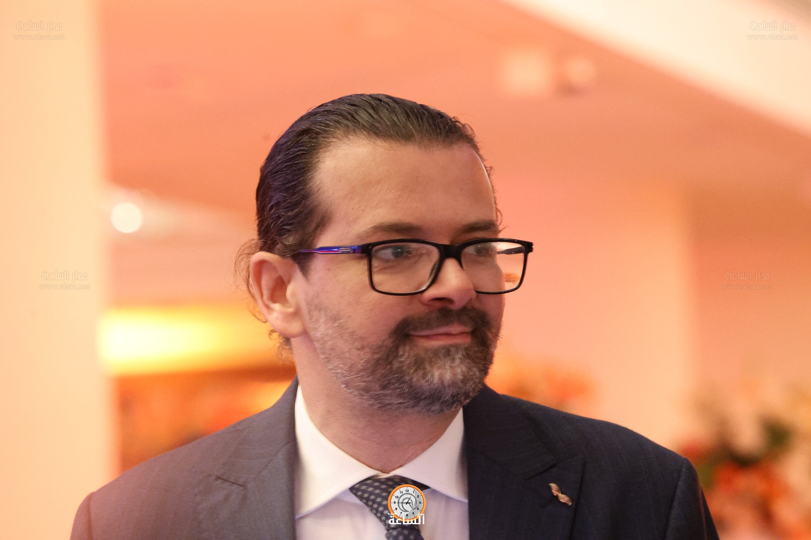 Madar Al-Saa Images 0.43015279396558337