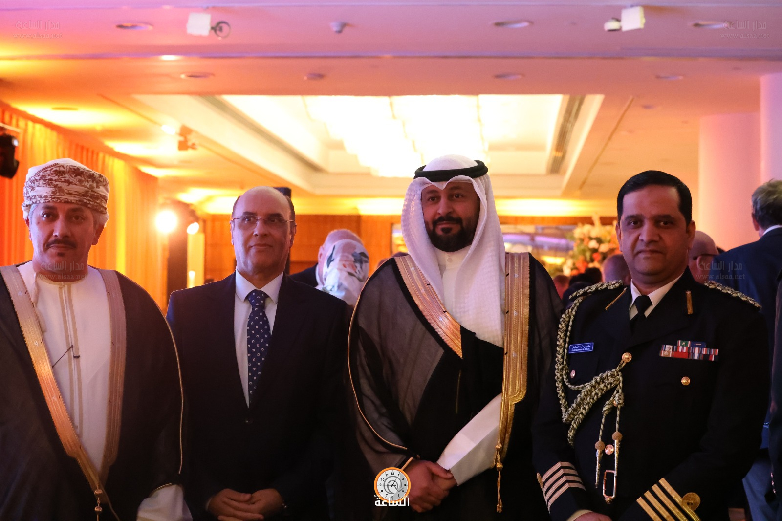 Madar Al-Saa Images 0.6153638906624694