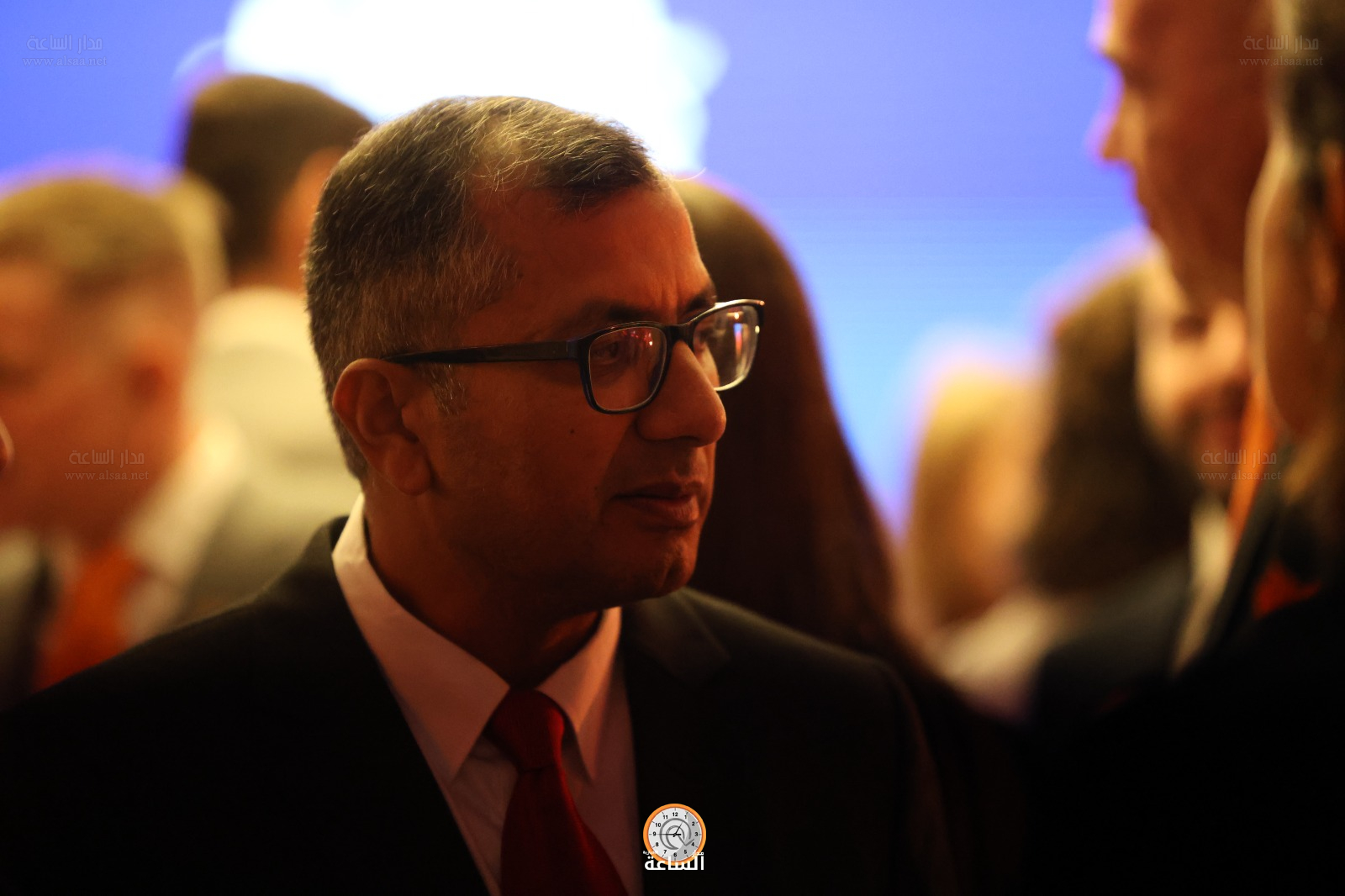 Madar Al-Saa Images 0.6504562162333557