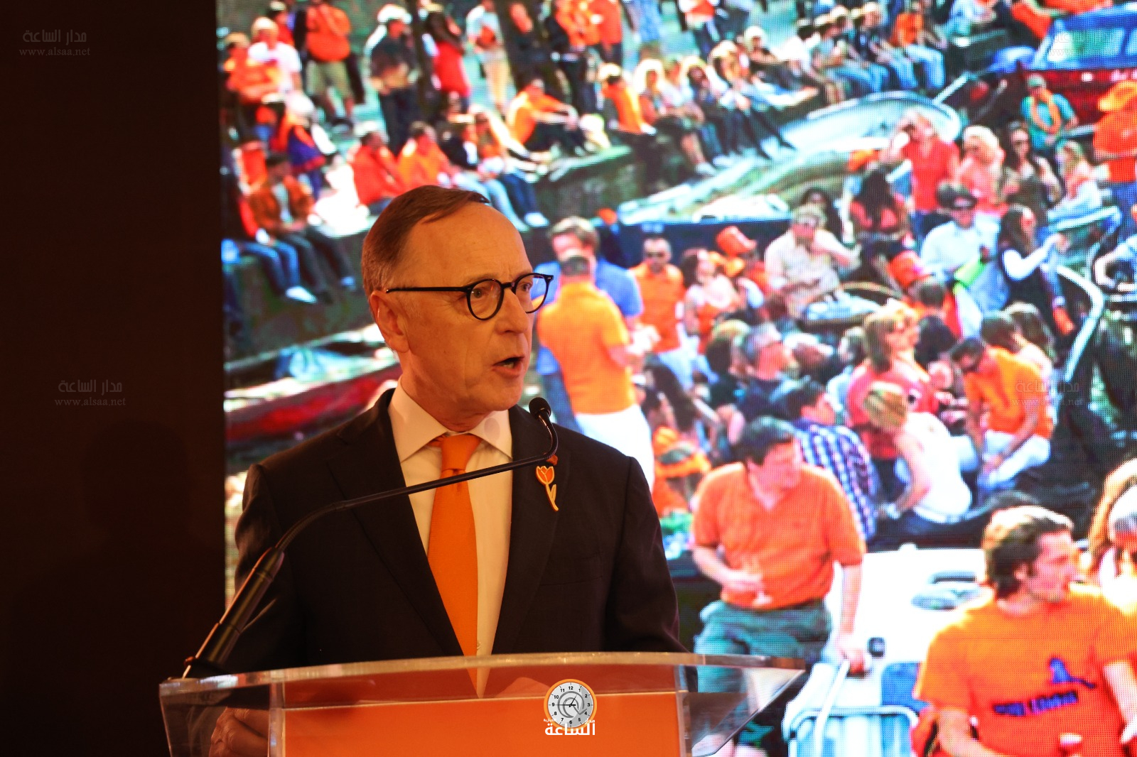 Madar Al-Saa Images 0.7329408690332346