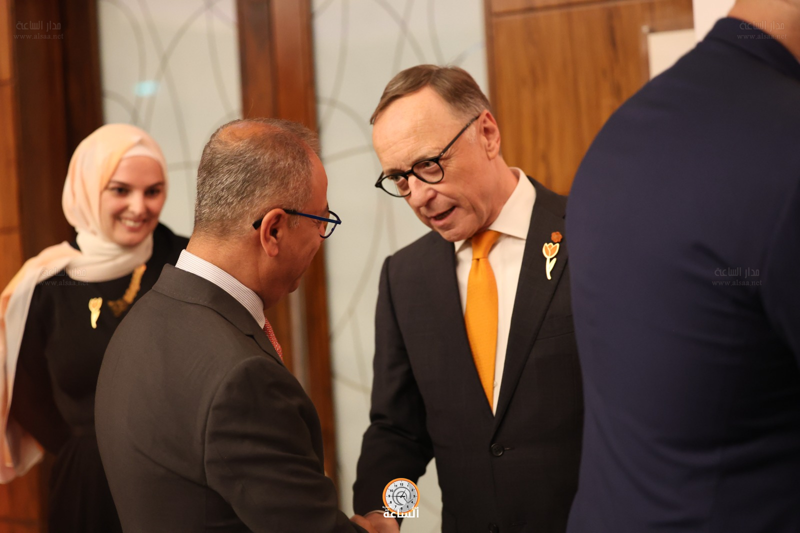 Madar Al-Saa Images 0.8082015591809685