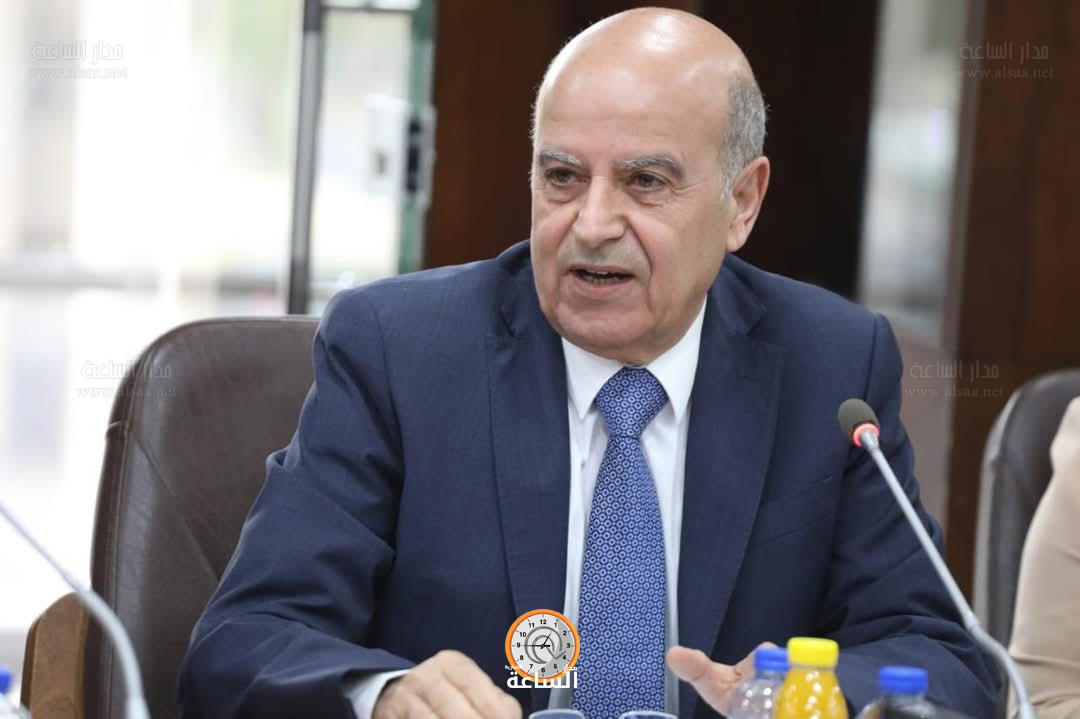 Madar Al-Saa Images 0.6894943527902356