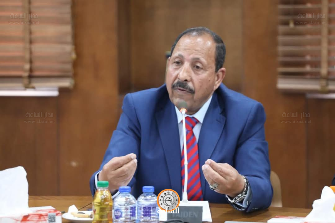 Madar Al-Saa Images 0.05378086462577136