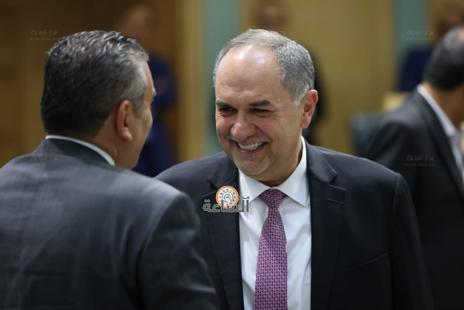 Madar Al-Saa Images 0.5678636243541844