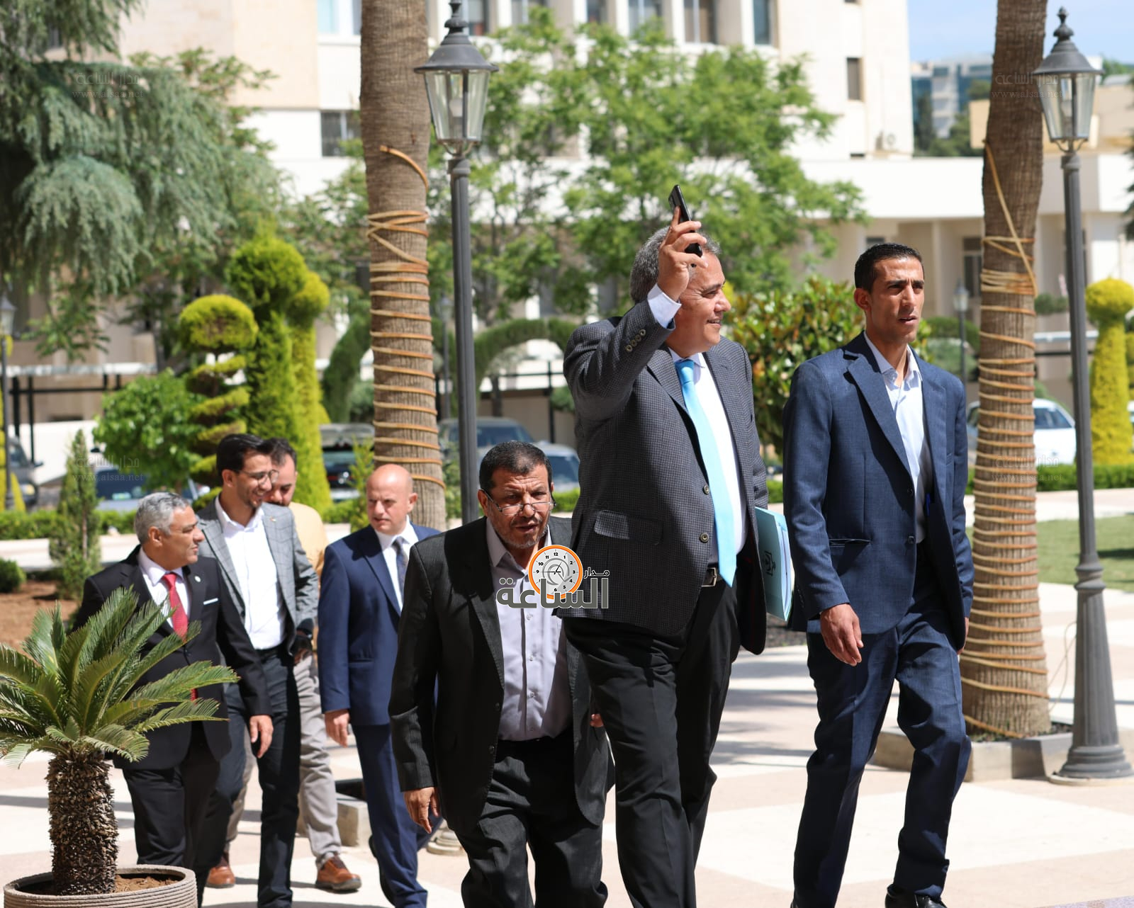 Madar Al-Saa Images 0.1639869910452637