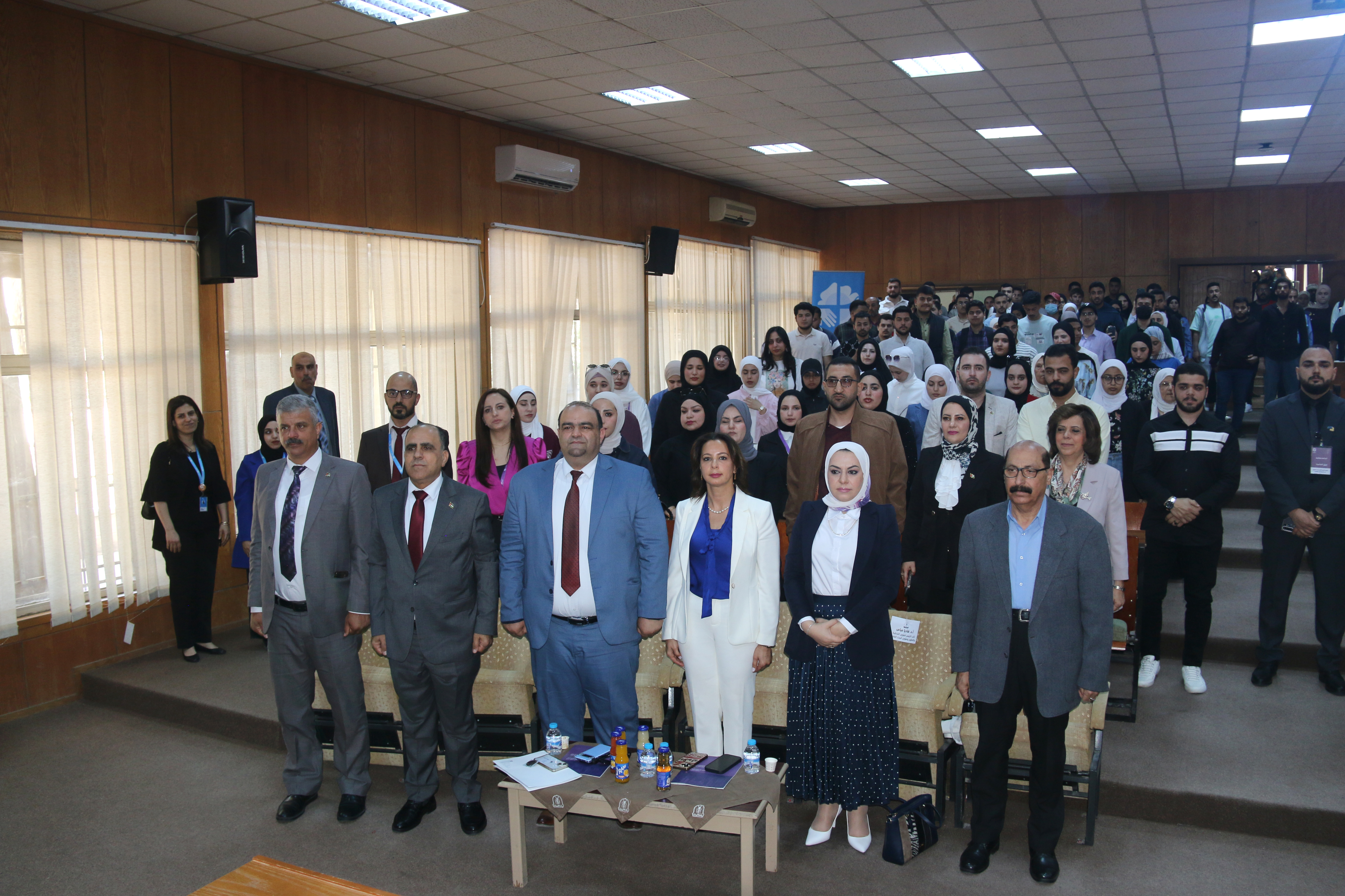 Madar Al-Saa Images 0.5331373859593808