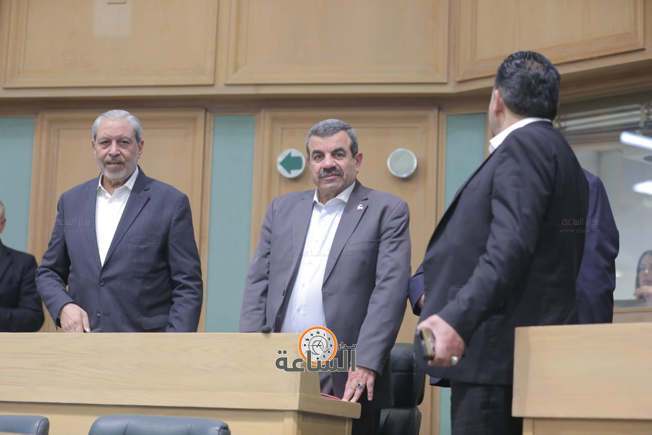 Madar Al-Saa Images 0.500190145461803