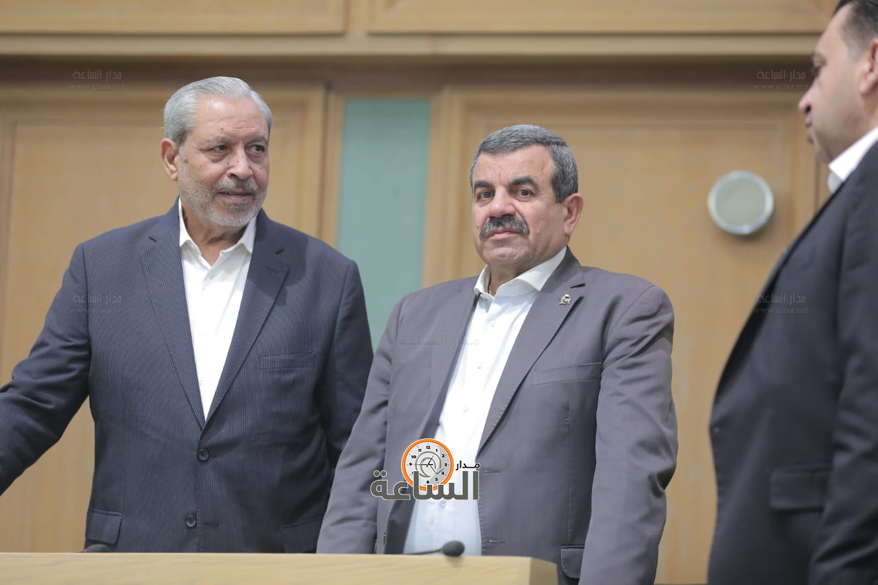 Madar Al-Saa Images 0.6127470735917575