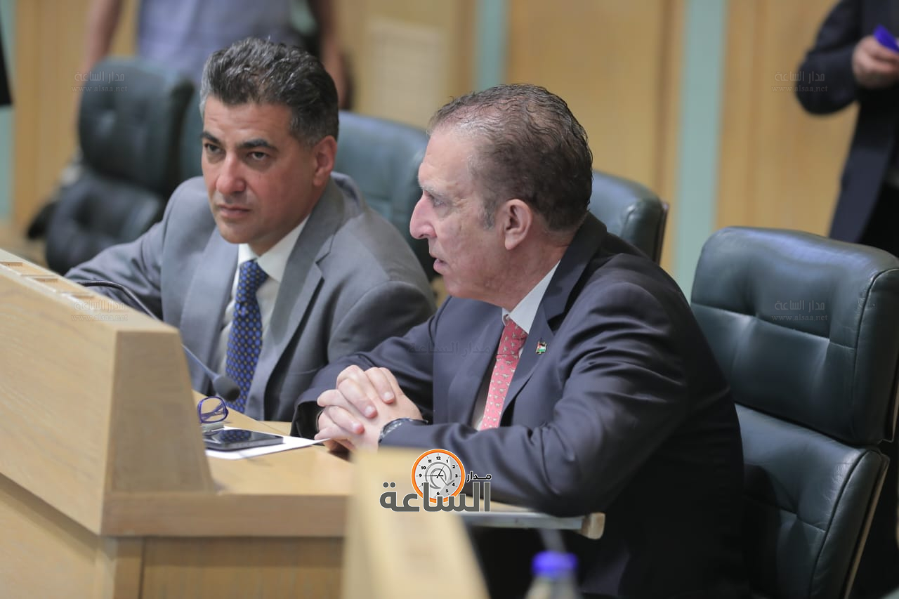 Madar Al-Saa Images 0.270258709029907