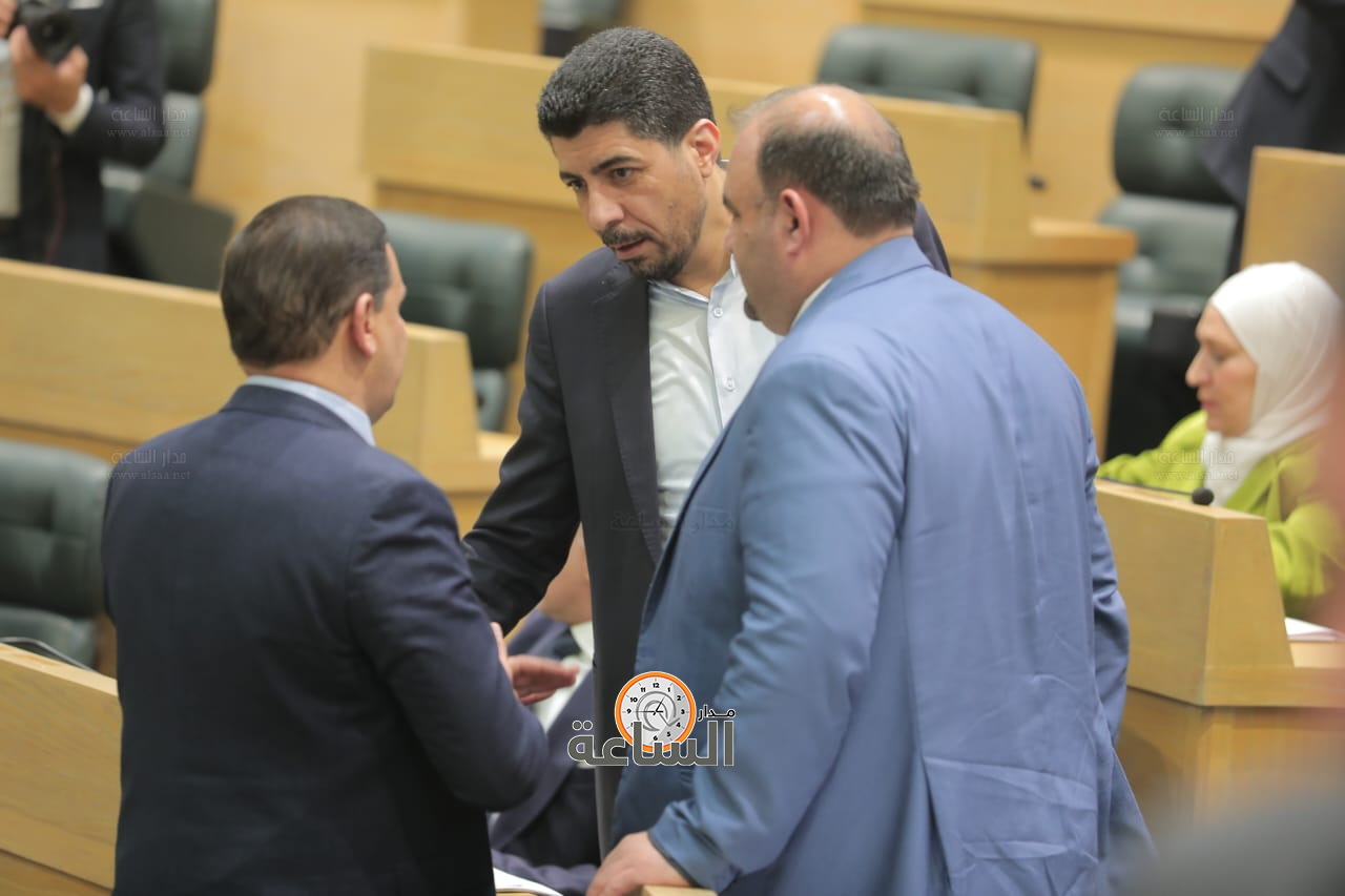 Madar Al-Saa Images 0.9939740700246148