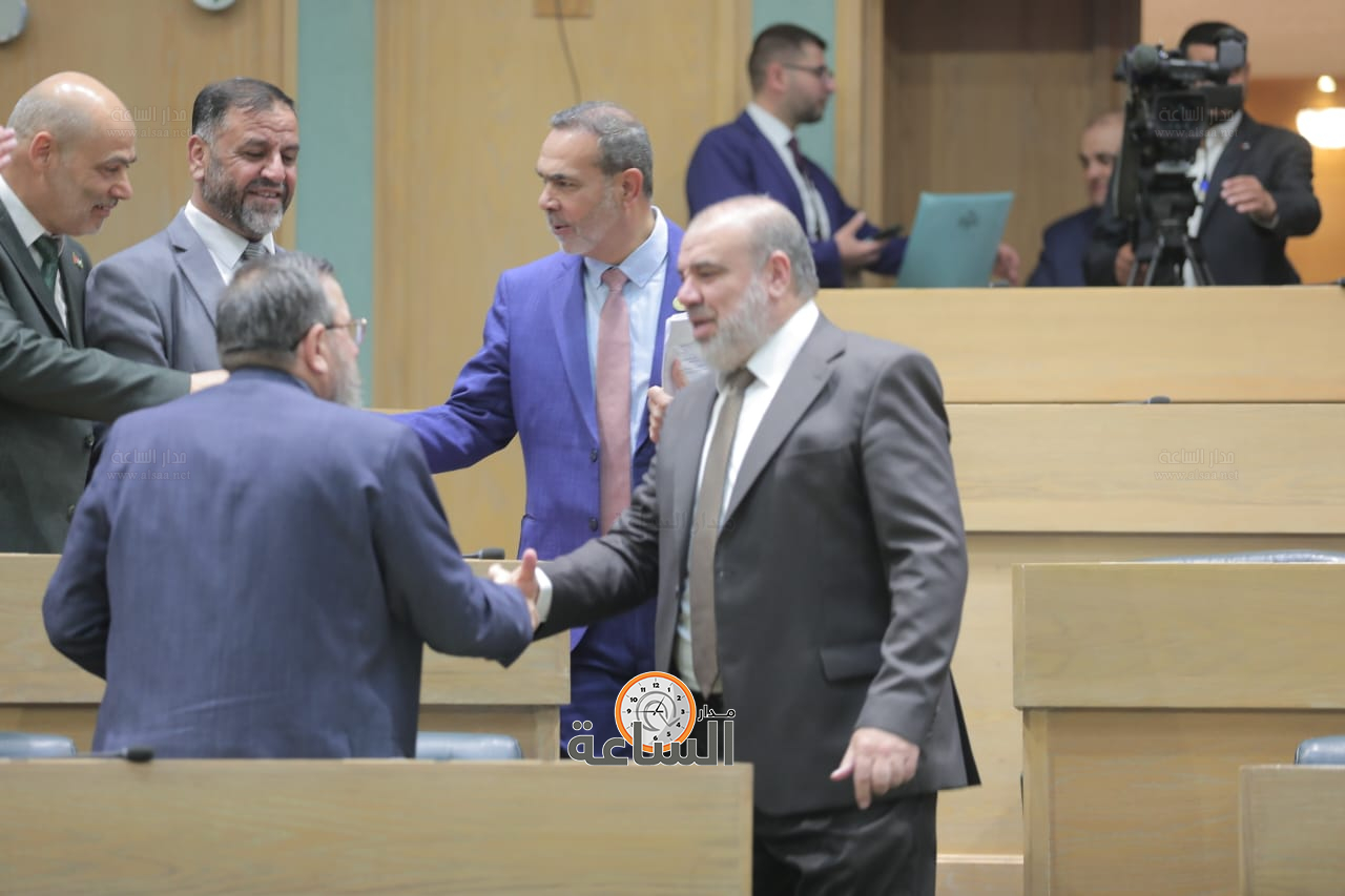 Madar Al-Saa Images 0.4437751033214