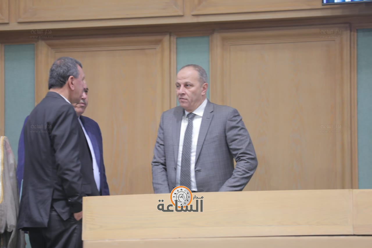 Madar Al-Saa Images 0.9046275649168958