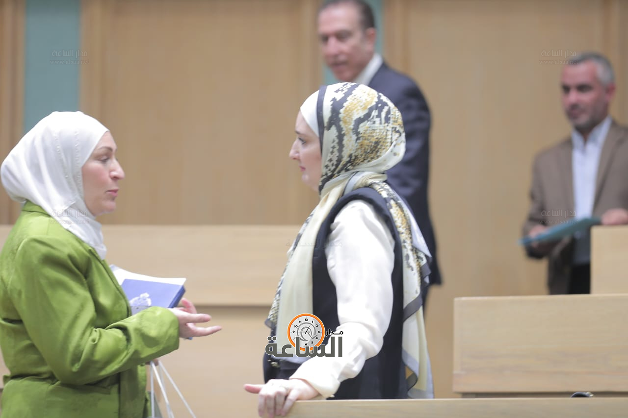 Madar Al-Saa Images 0.009384569688296263