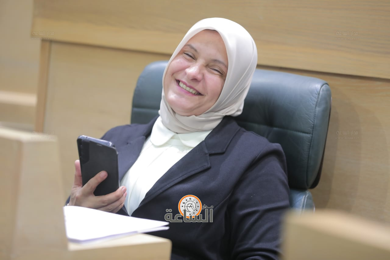 Madar Al-Saa Images 0.7726923029352988