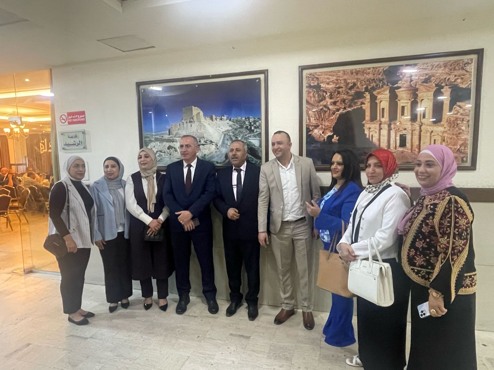 Madar Al-Saa Images 0.11337958812866844