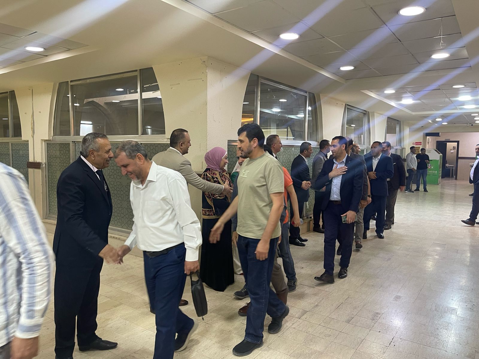 Madar Al-Saa Images 0.7283987809638304