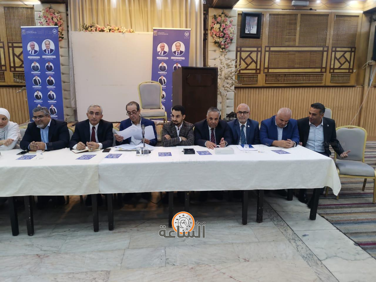 Madar Al-Saa Images 0.08639581425874576