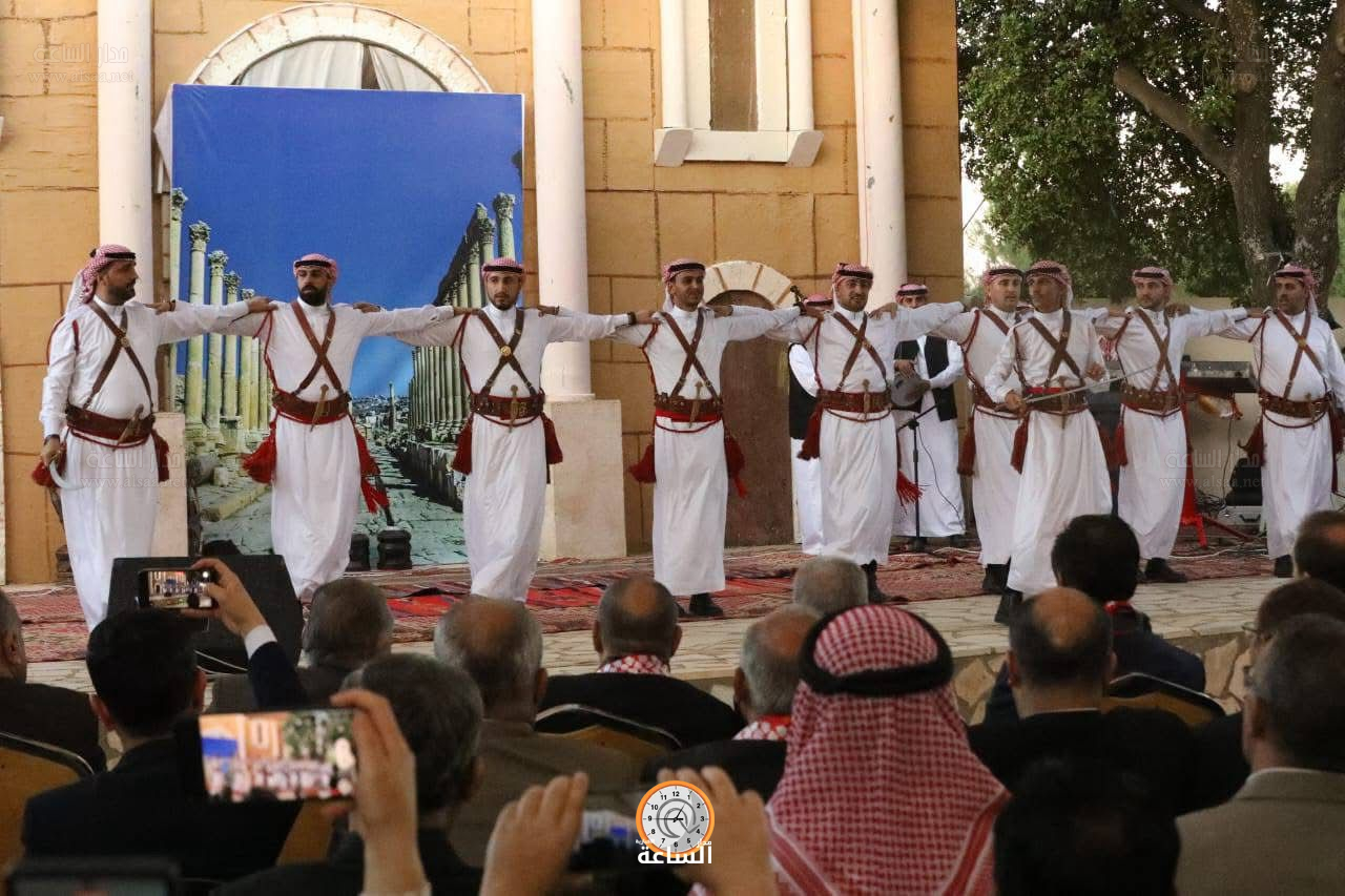 Madar Al-Saa Images 0.7766495826466271