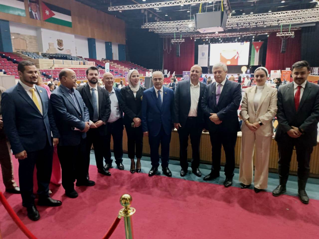 Madar Al-Saa Images 0.39523414090719755