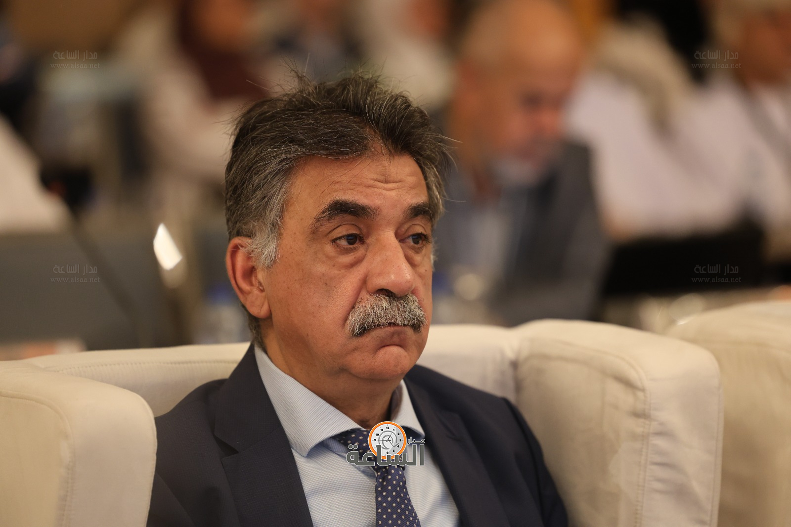 Madar Al-Saa Images 0.4238214548529138