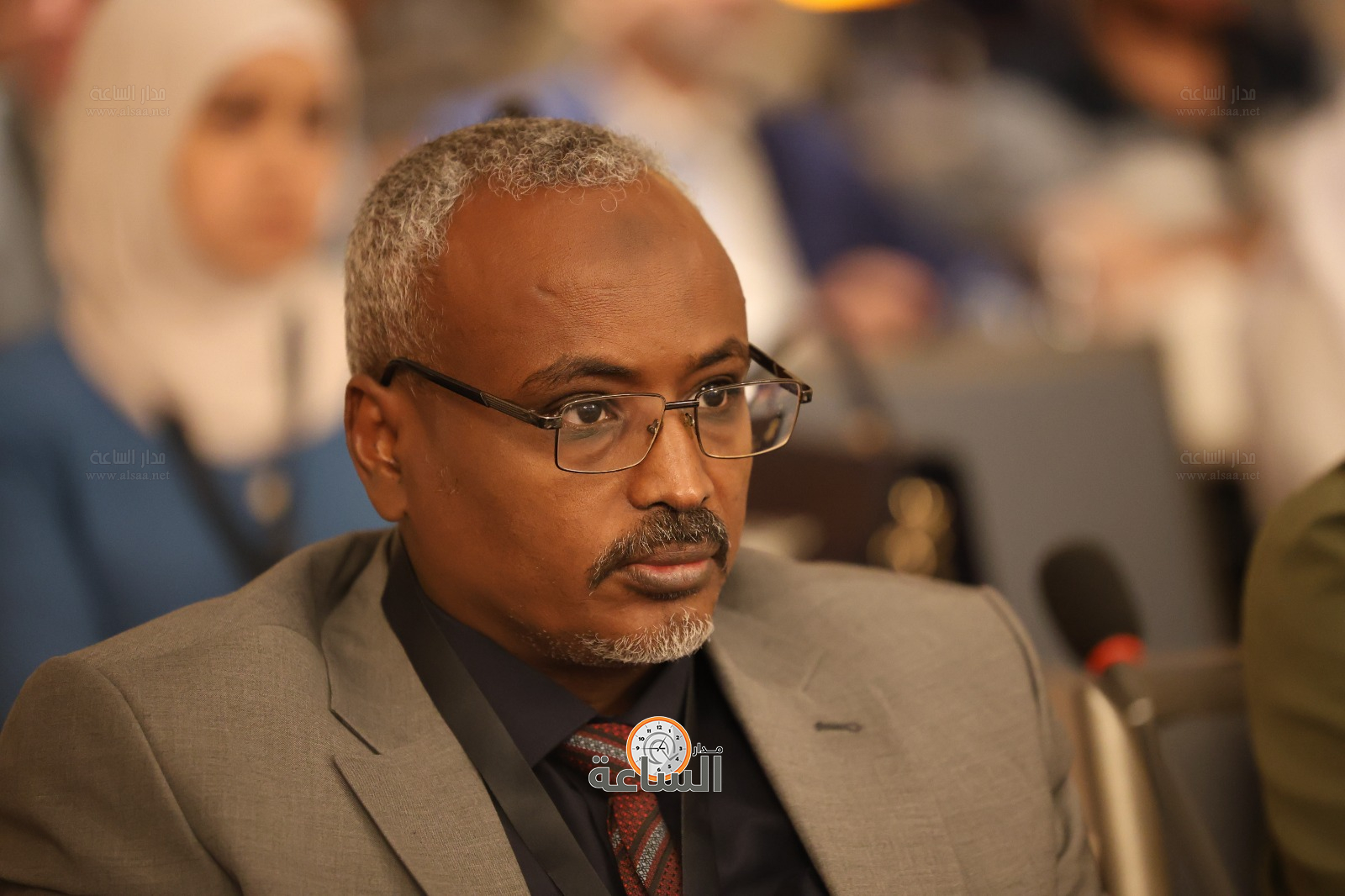 Madar Al-Saa Images 0.3790357745602141