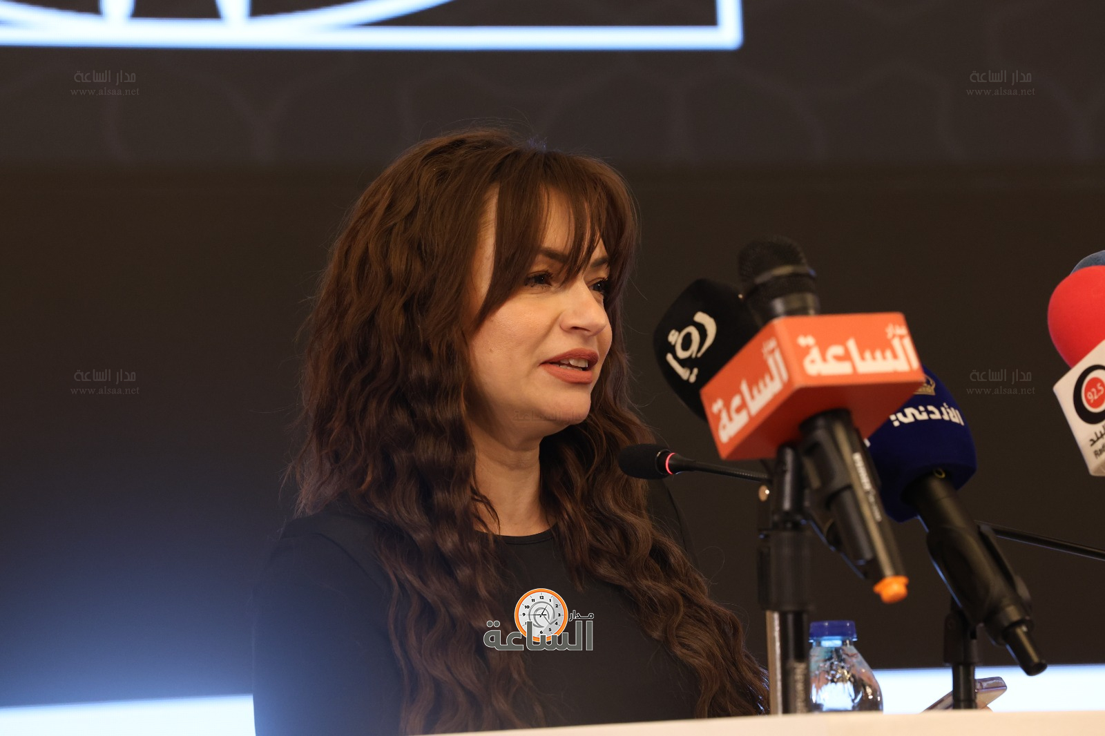 Madar Al-Saa Images 0.558120197701199