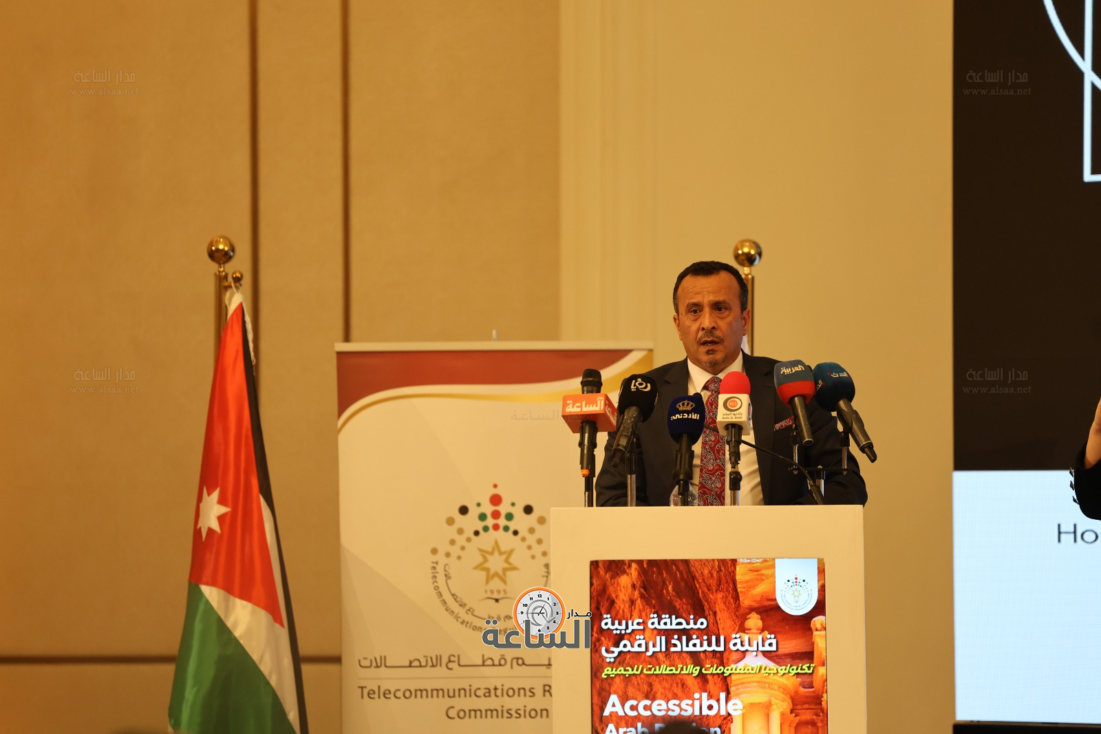 Madar Al-Saa Images 0.8442545994707107