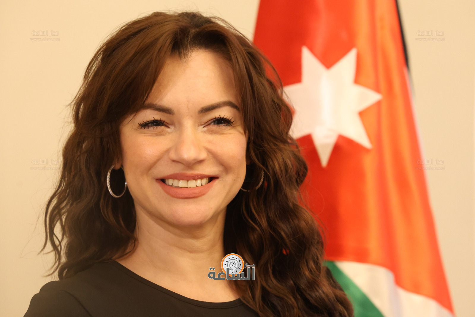 Madar Al-Saa Images 0.004584434212724586