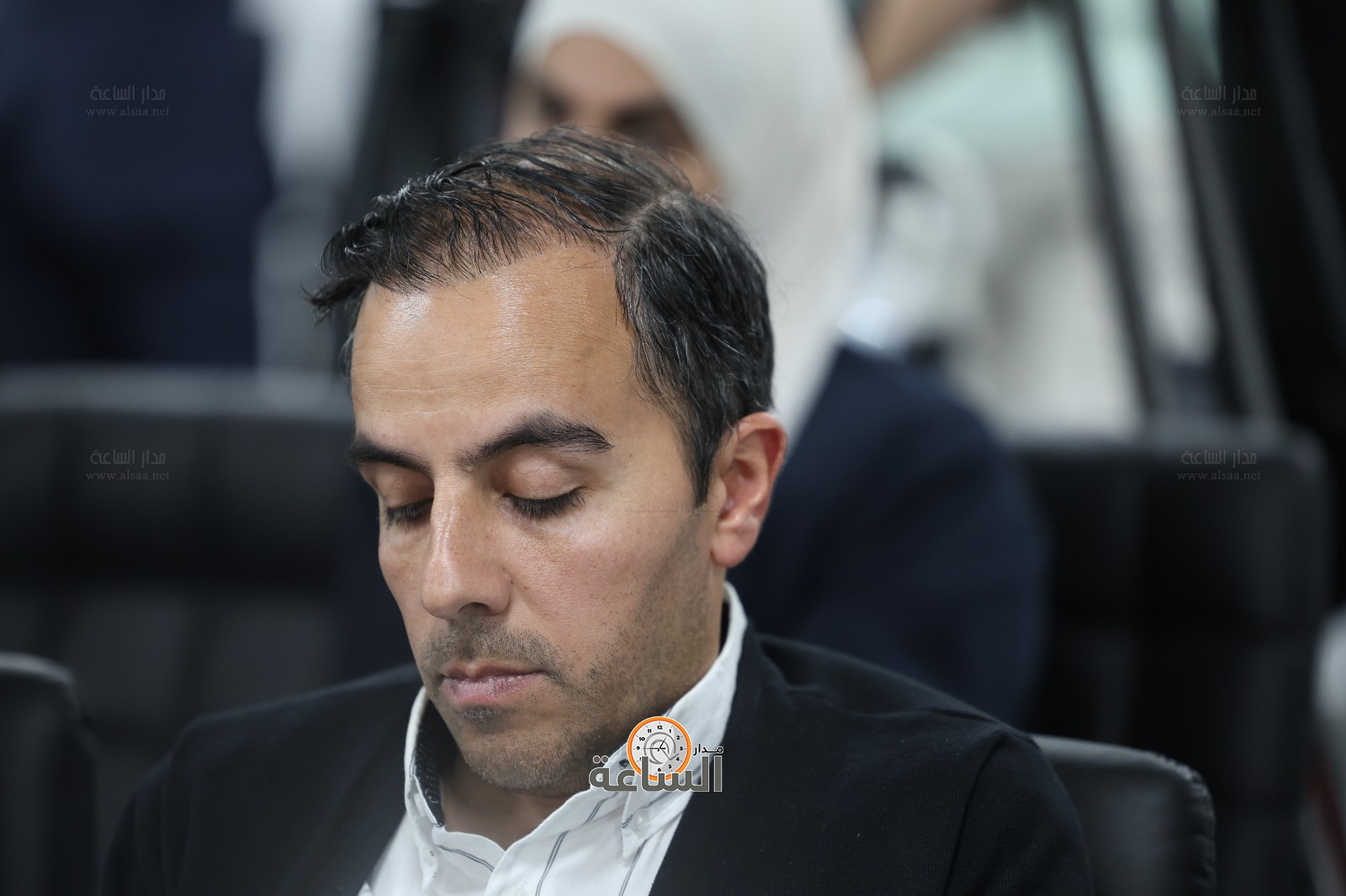 Madar Al-Saa Images 0.9402654609209219