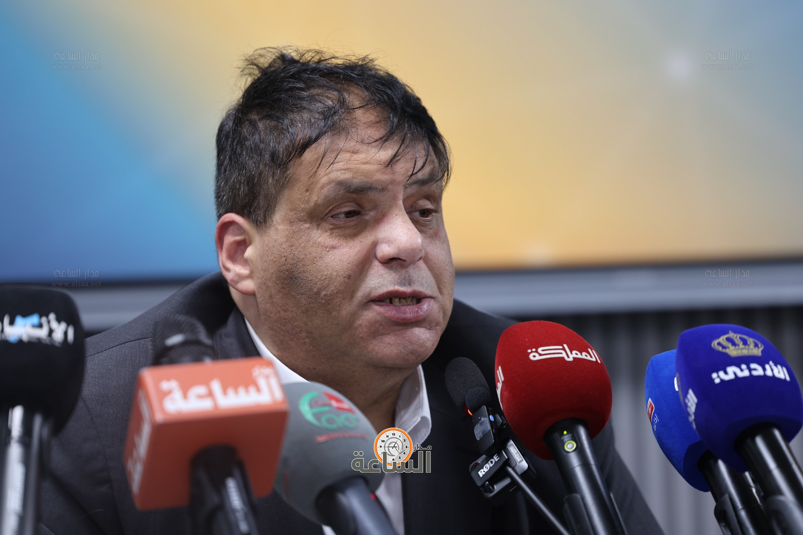 Madar Al-Saa Images 0.6229070793276124