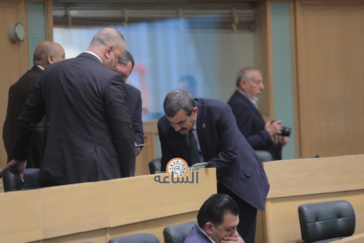 Madar Al-Saa Images 0.1057086466104541