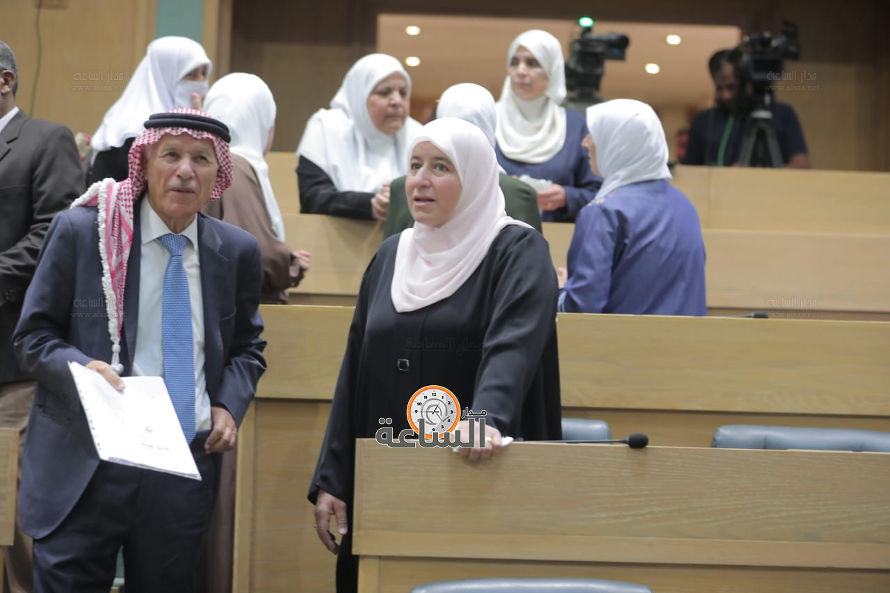 Madar Al-Saa Images 0.10875828401346854