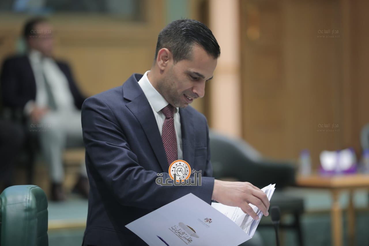 Madar Al-Saa Images 0.869533036282312