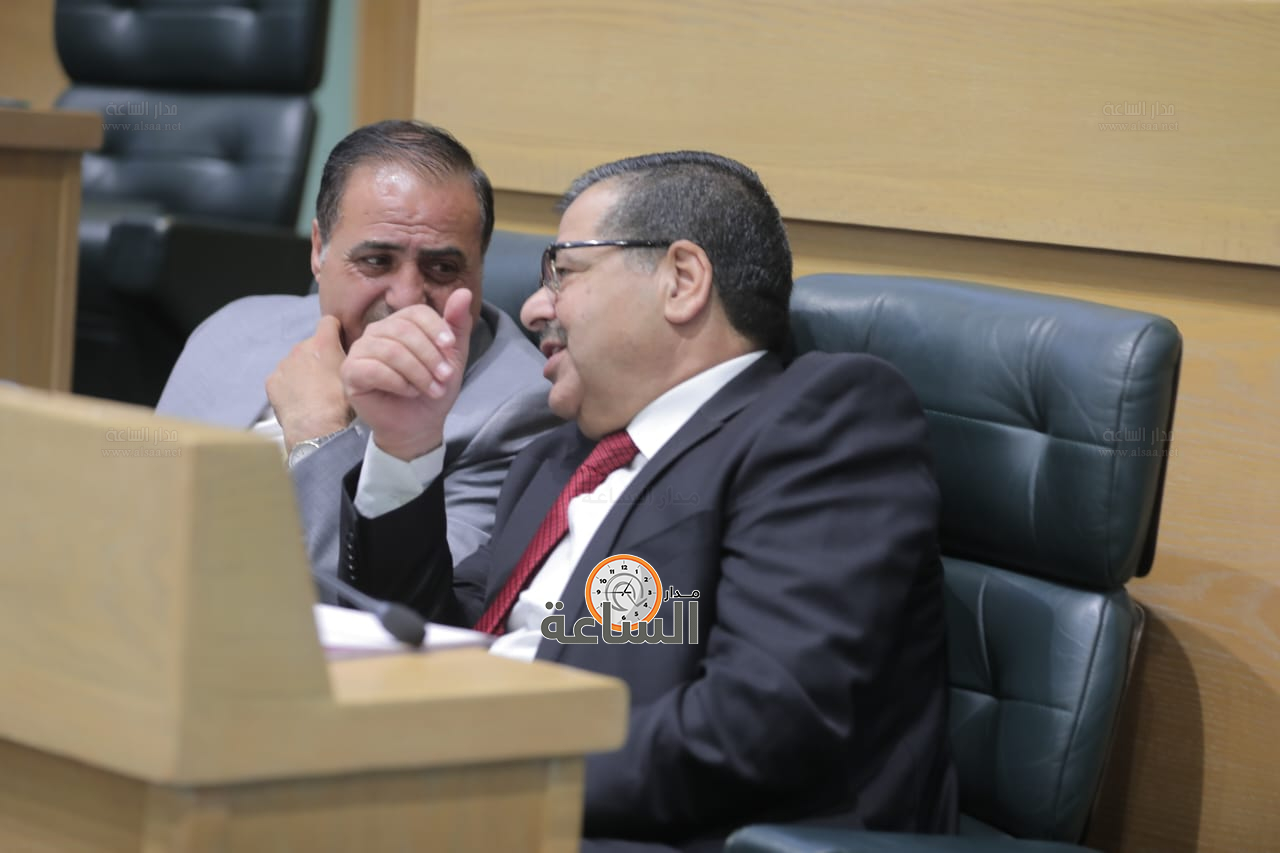 Madar Al-Saa Images 0.13694428880515785