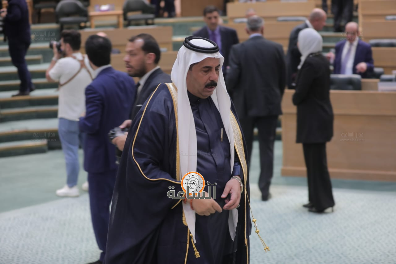 Madar Al-Saa Images 0.4236925737362597