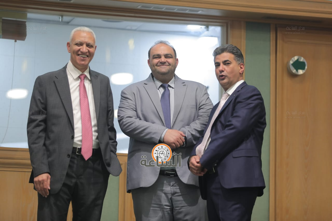 Madar Al-Saa Images 0.37004742505100097