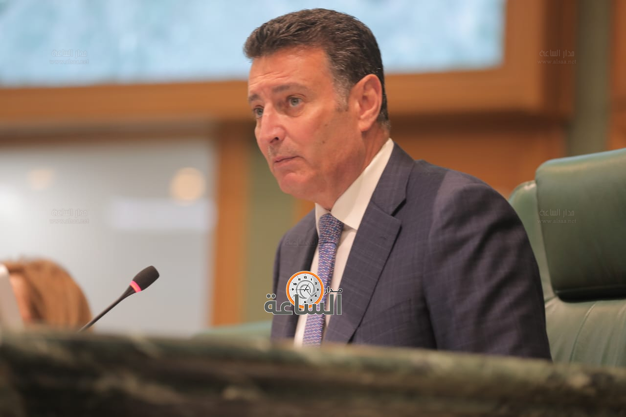 Madar Al-Saa Images 0.5258626642148949