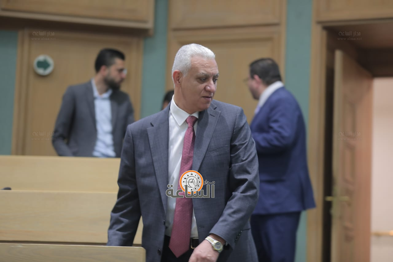 Madar Al-Saa Images 0.38543240766364684