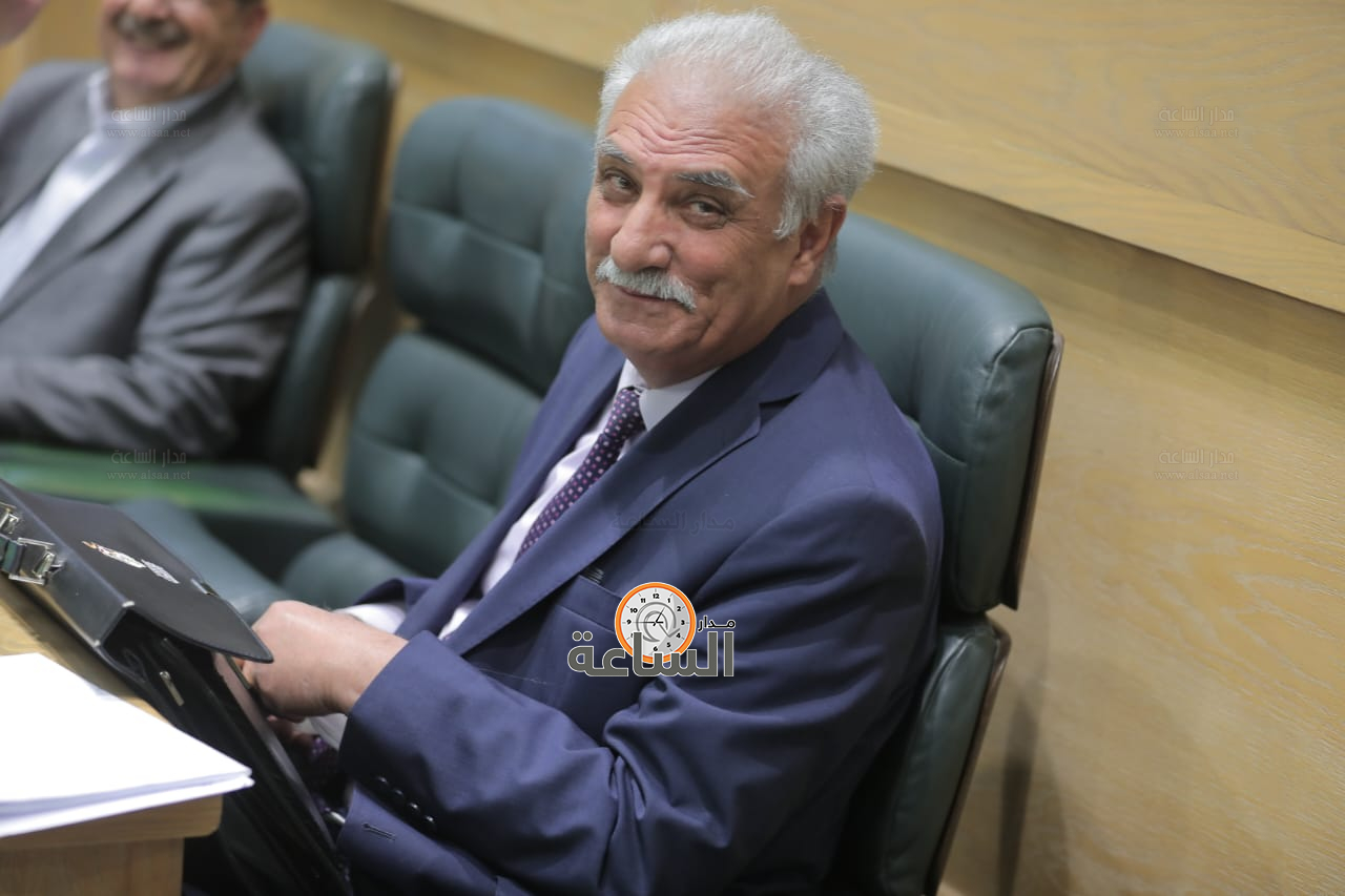 Madar Al-Saa Images 0.40597781471905026