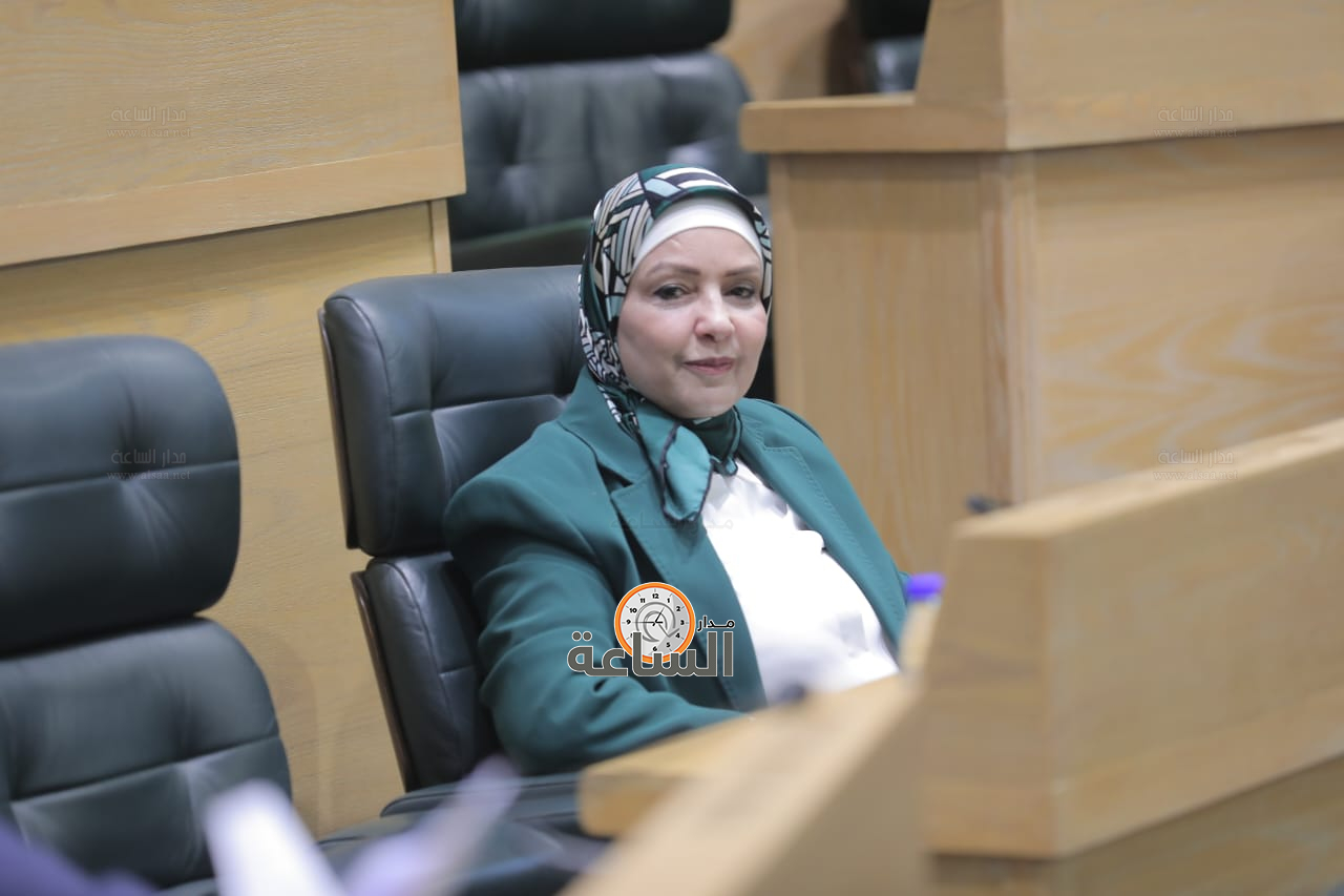 Madar Al-Saa Images 0.1076491176070089