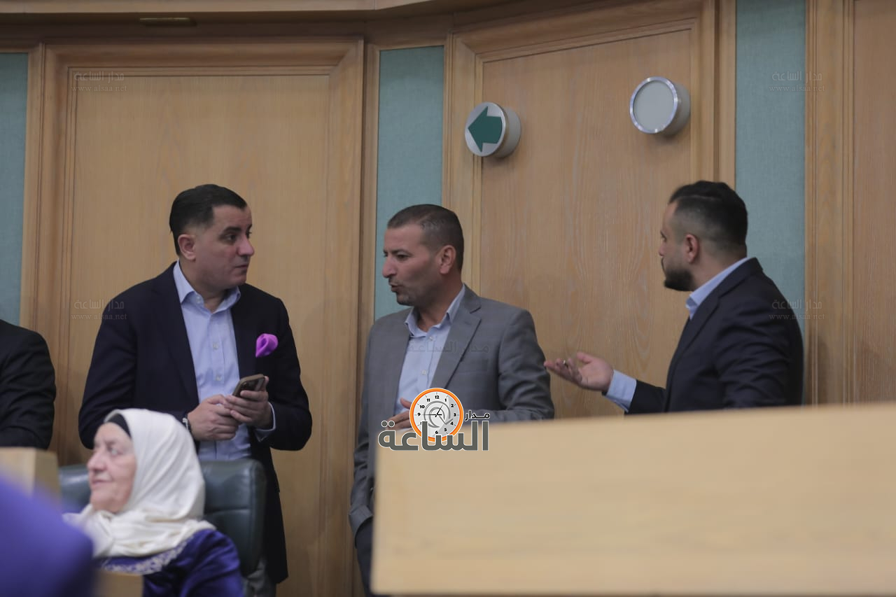 Madar Al-Saa Images 0.16039985166765136