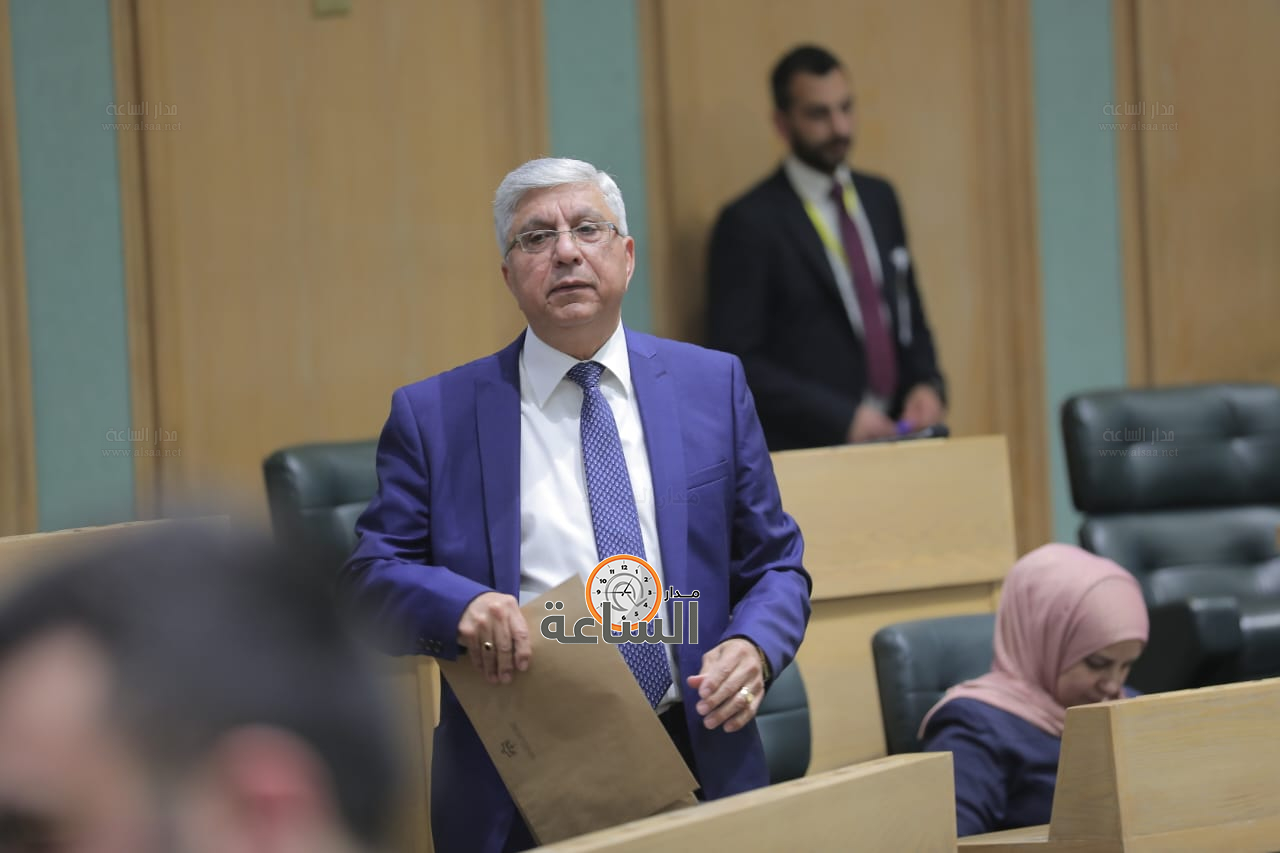 Madar Al-Saa Images 0.8260162104156991