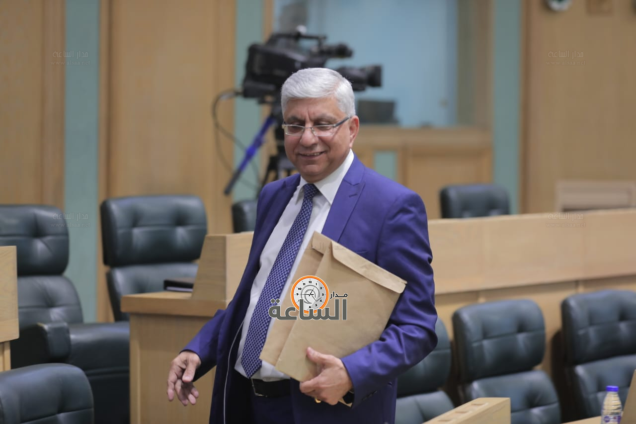 Madar Al-Saa Images 0.9205558279350698