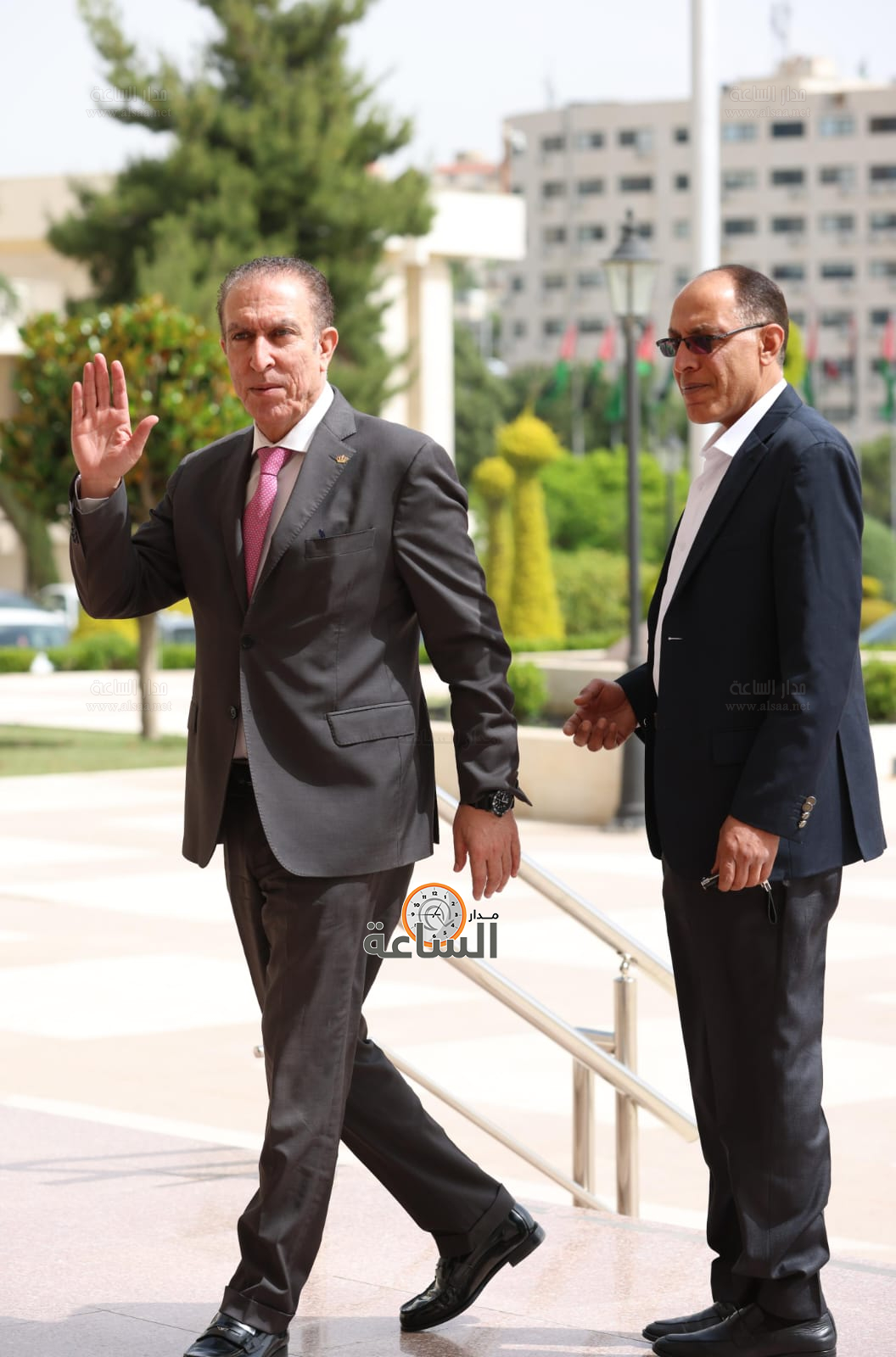 Madar Al-Saa Images 0.15071018070622533