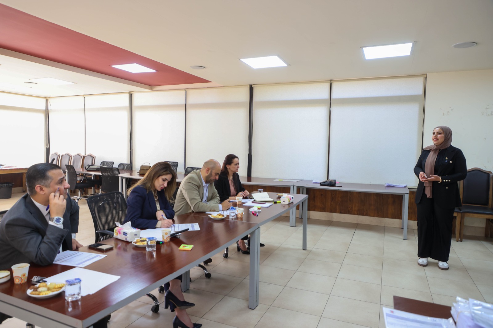 Madar Al-Saa Images 0.3564641860605141