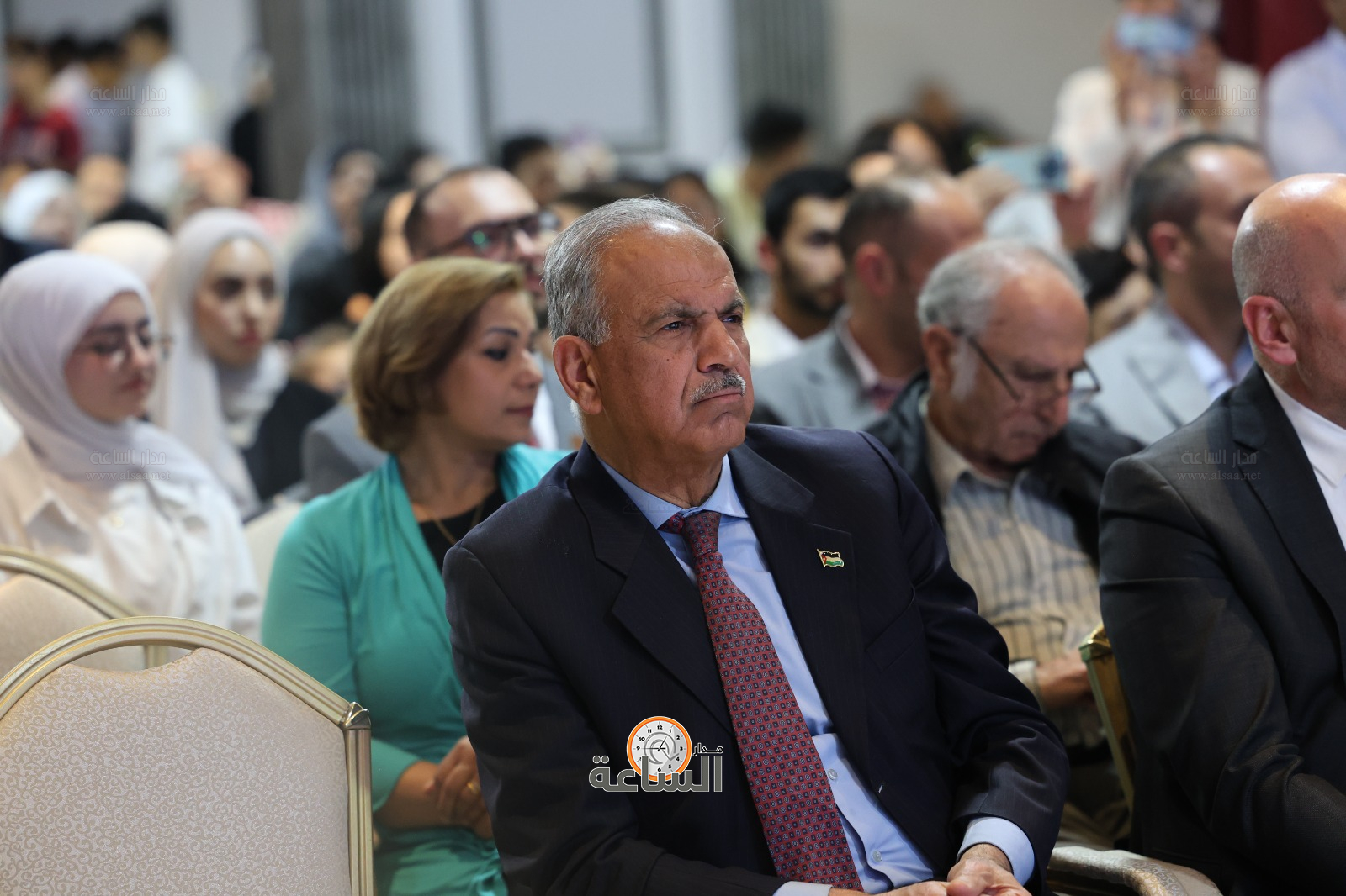 Madar Al-Saa Images 0.7710549936539216