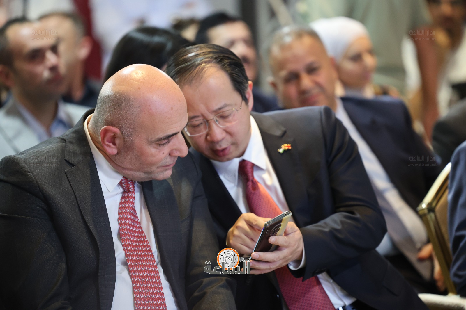 Madar Al-Saa Images 0.3591514661218864