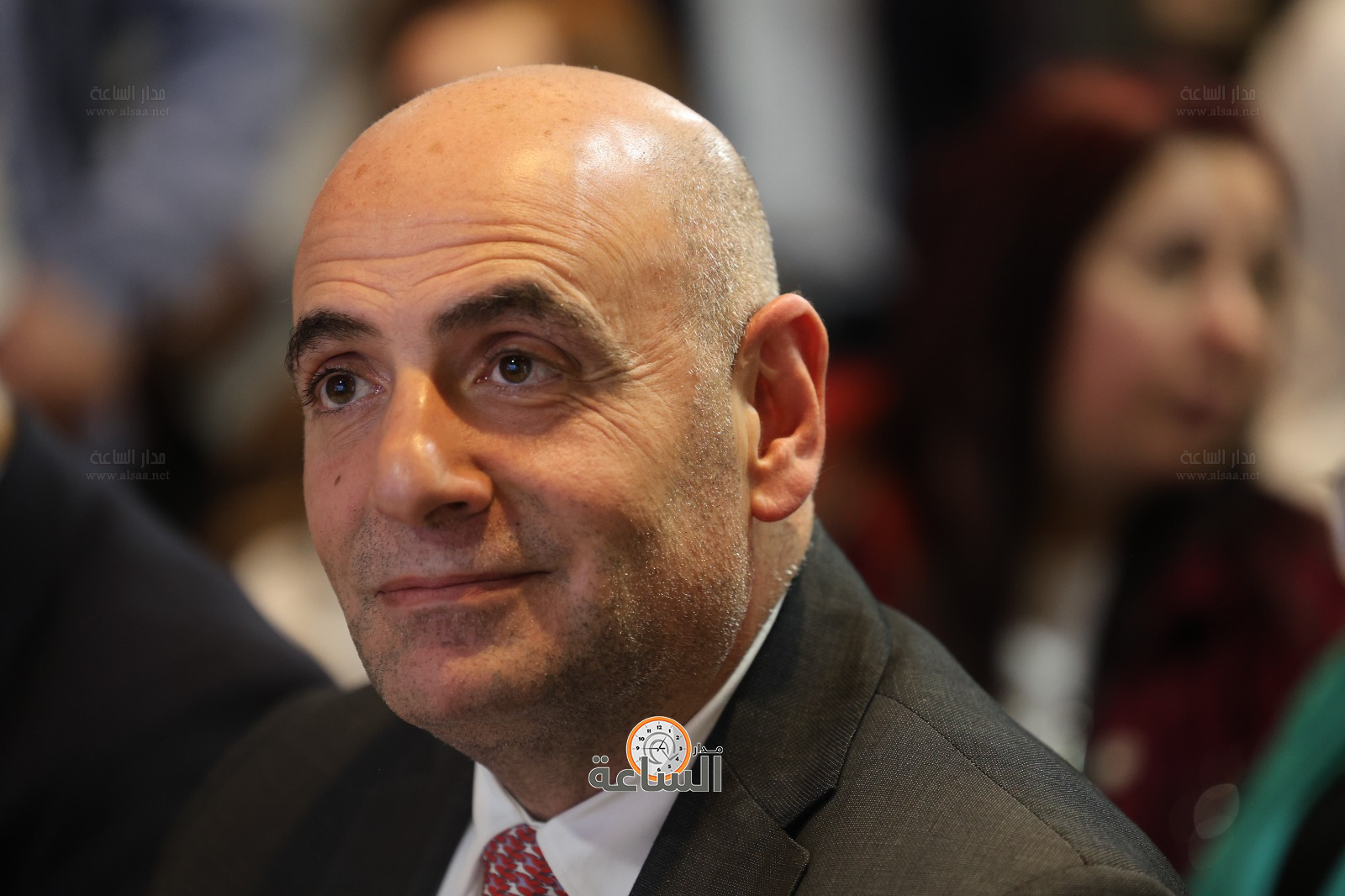 Madar Al-Saa Images 0.226927627746623