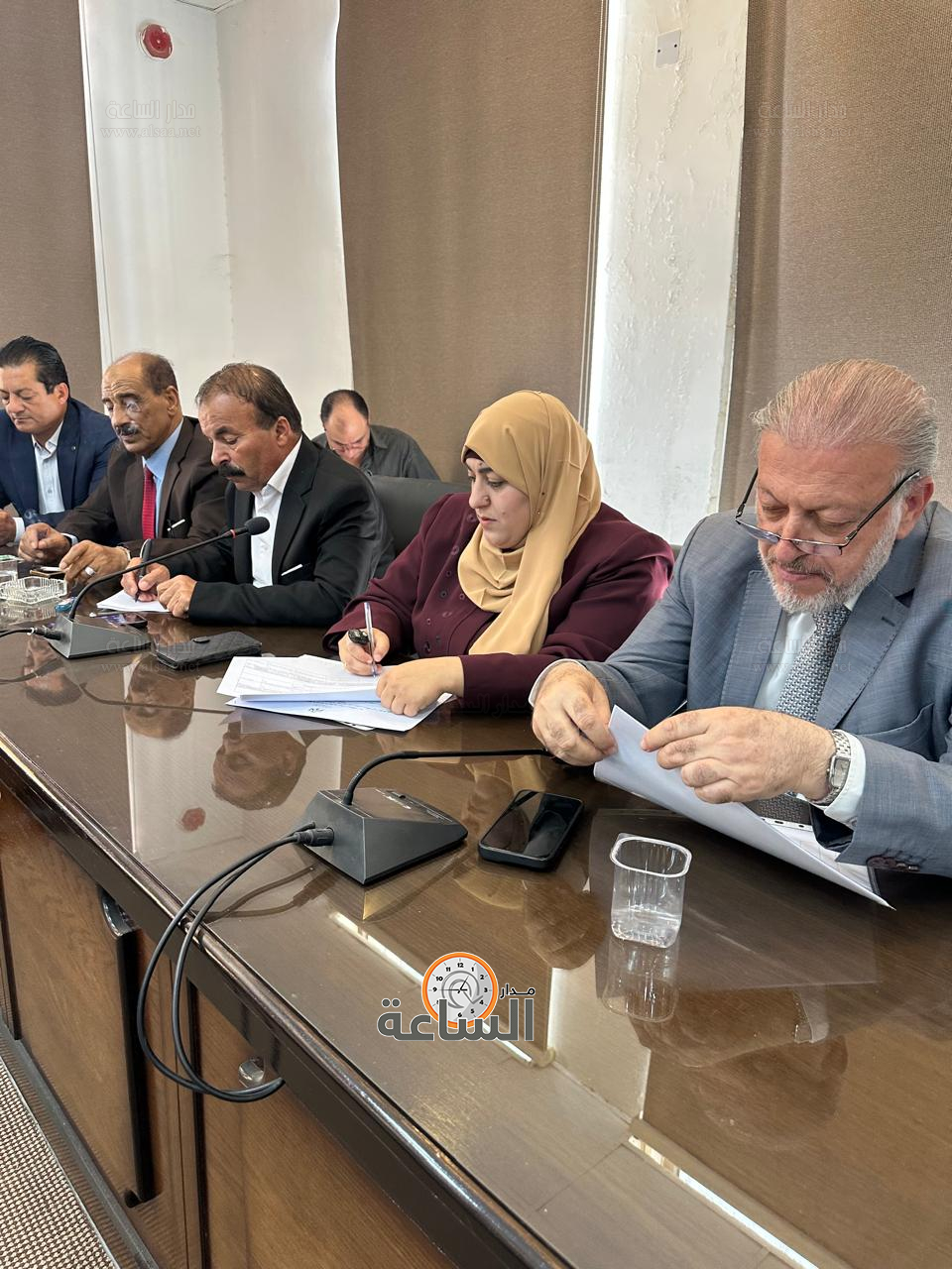 Madar Al-Saa Images 0.6962006594643153